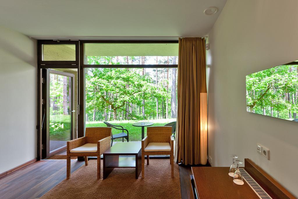 Belvilis Hotel Molėtai Oda fotoğraf